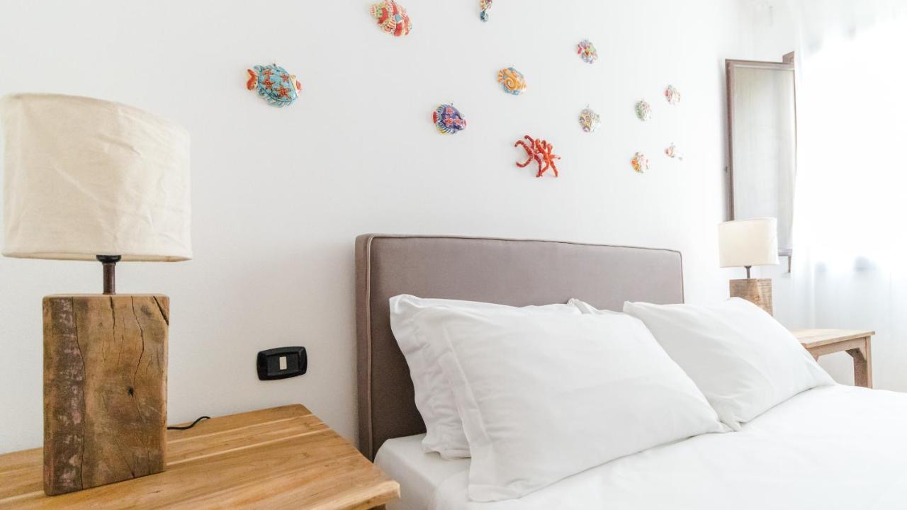 Italianway - Ottoventi Apartments ランペドゥーザ エクステリア 写真
